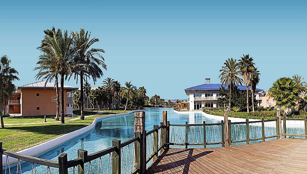 Portaventura Caribe: Unlimited Park Access & Ferrari Land Entry 4*